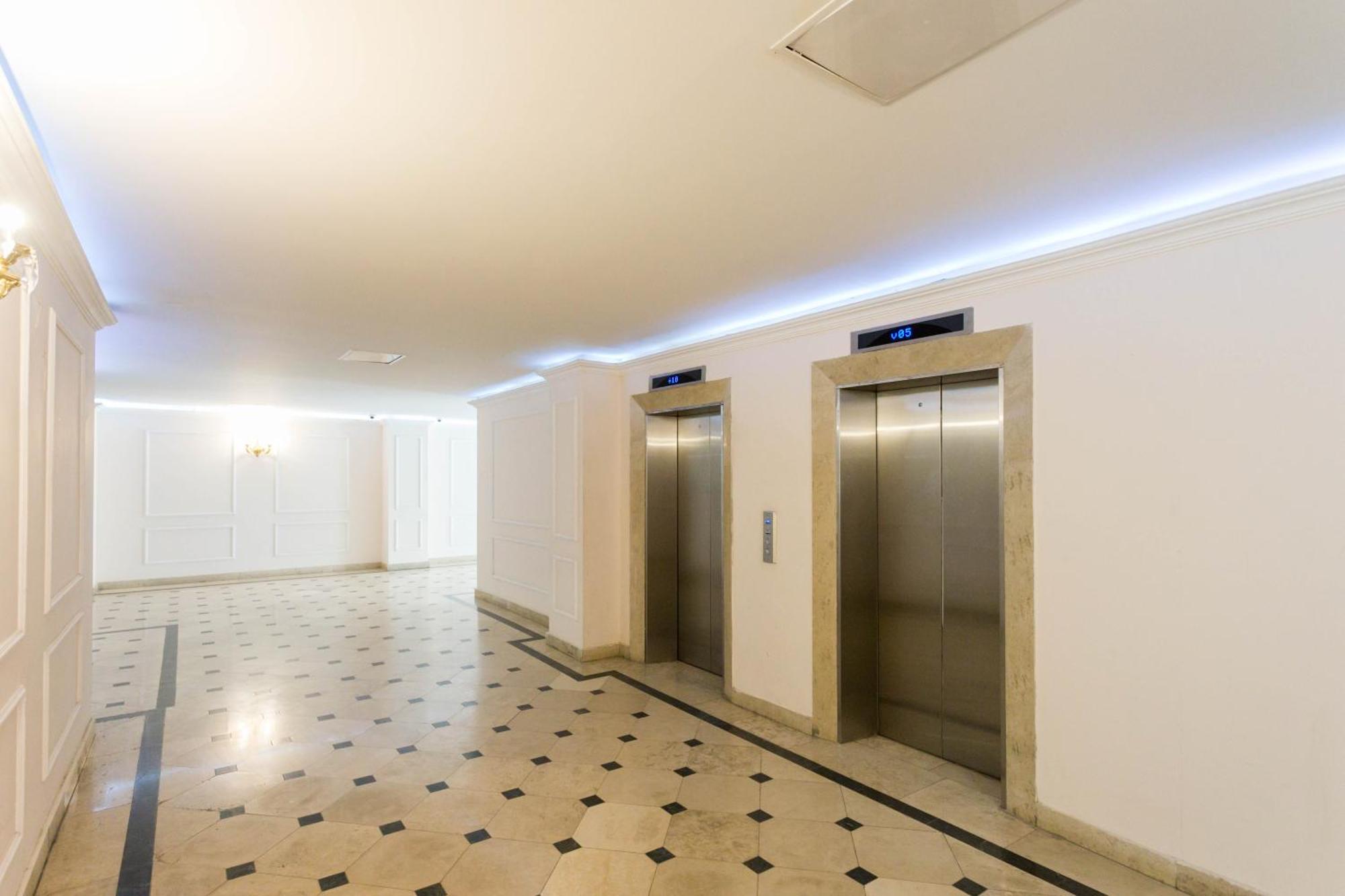 Serviced Apartment On Rustaveli Avenue 9 Tiflis Exterior foto