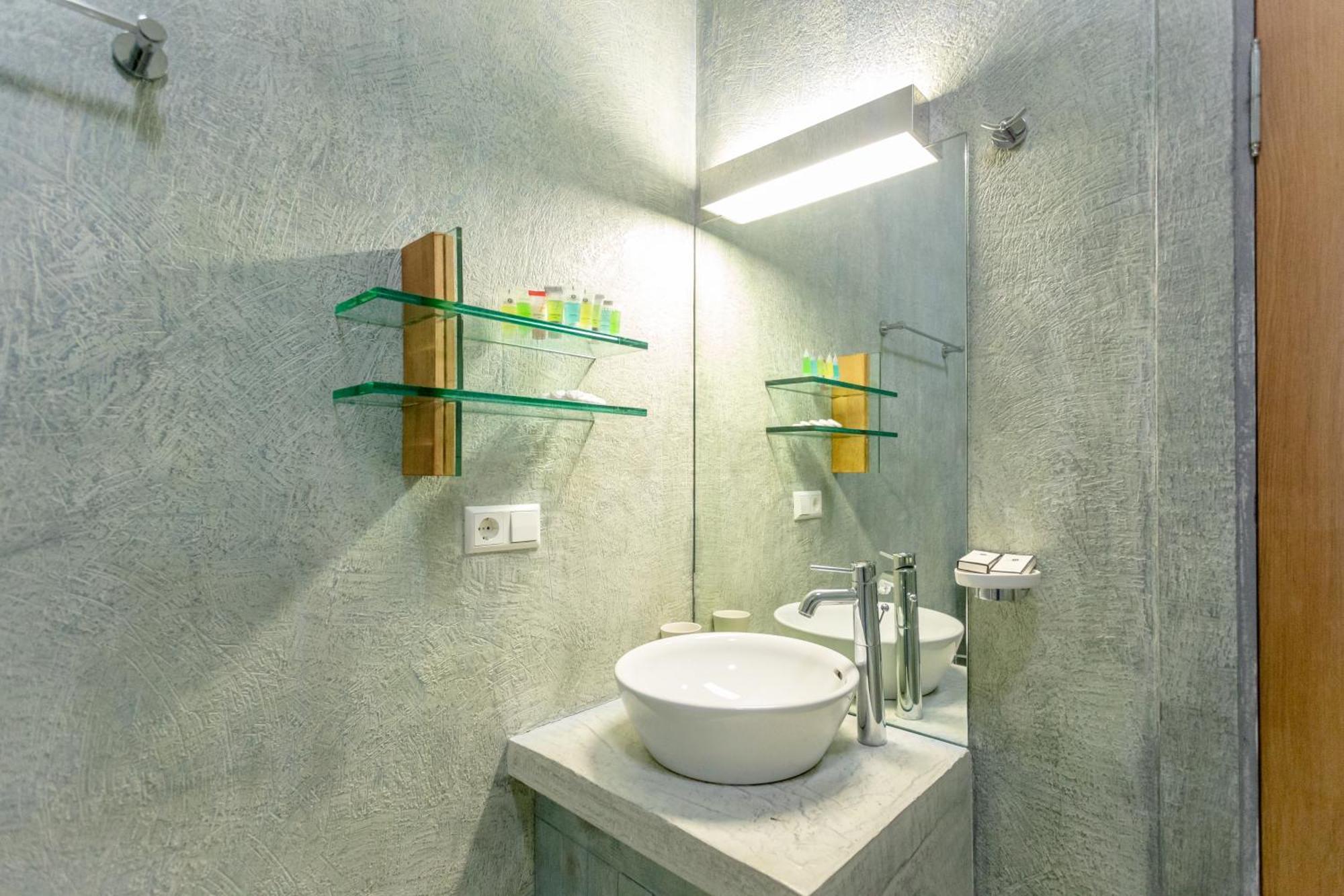 Serviced Apartment On Rustaveli Avenue 9 Tiflis Exterior foto